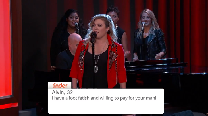 See Kelly Clarkson Sing Tinder Profiles on 'Kimmel'