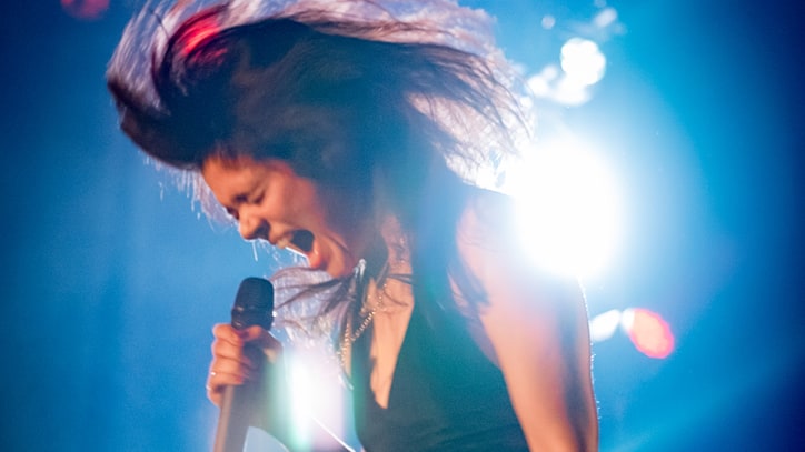 Hear First Song From Bat for Lashes' New Psych Side Project Sexwitch