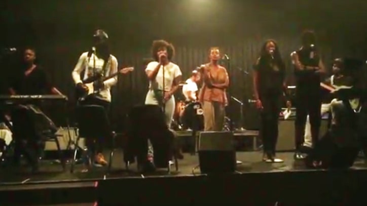 Watch Solange, Dev Hynes Reunite at FYF, Cover Nina Simone