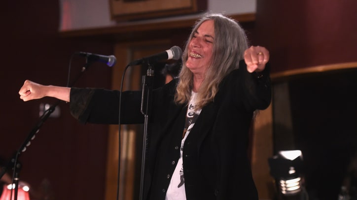 Patti Smith Leads Powerful 'Horses' Set in Jimi Hendrix's Studio