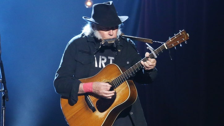 Neil Young, Ryan Adams, St. Vincent Lead Bridge School Benefit