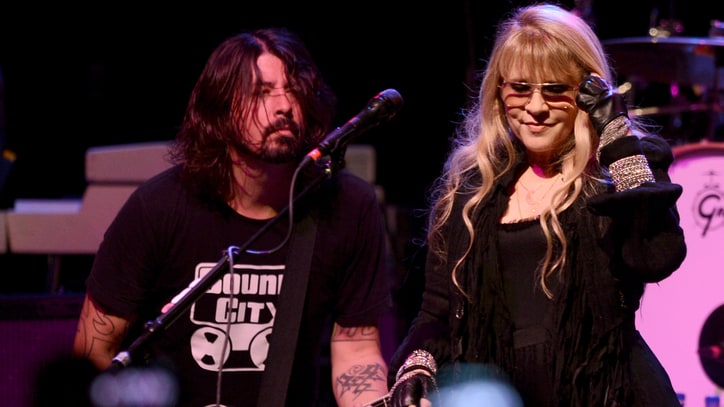 Watch Foo Fighters Perform With Stevie Nicks, Haim in Los Angeles