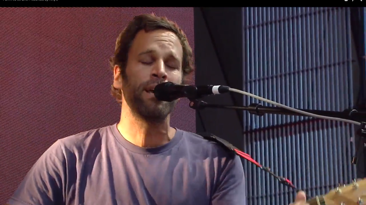 Watch Jack Johnson Sing About Smoking Weed With Willie Nelson