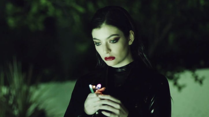 Lorde Sets Lover Ablaze in Striking Video for Disclosure's 'Magnets'
