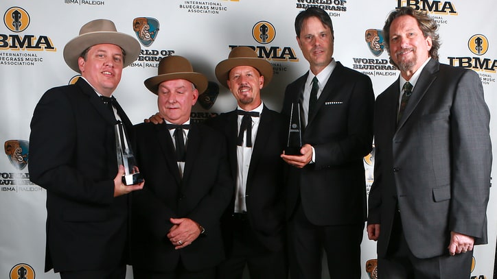 The Earls of Leicester Win Big at International Bluegrass Music Awards