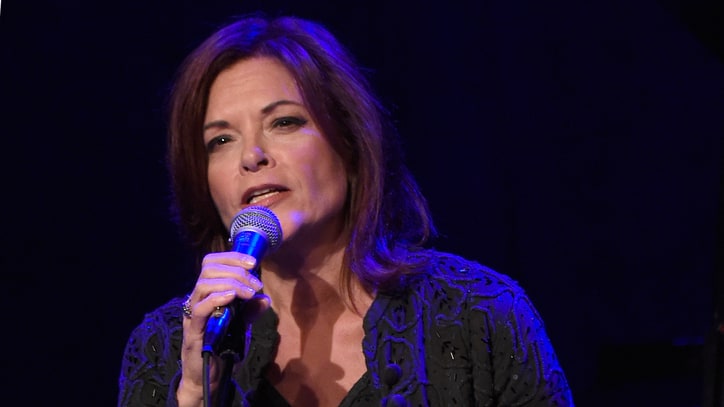 Rosanne Cash on Gun Debate: 'Don't Tell Me to Keep My Mouth Shut'