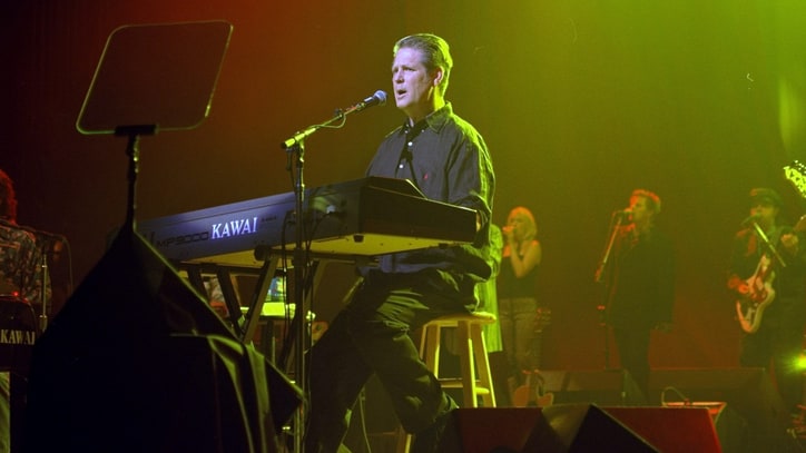 Flashback: Brian Wilson Launches First Solo Tour in 1999