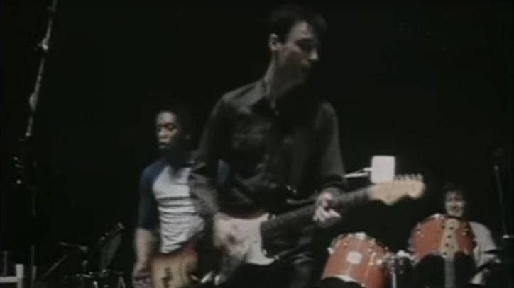 Flashback: Talking Heads Play Insanely Funky 'Crosseyed & Painless' in 1980