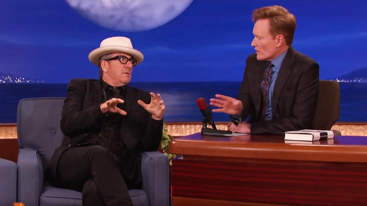 Elvis Costello's Japanese Publicity Stunt Was a Disaster