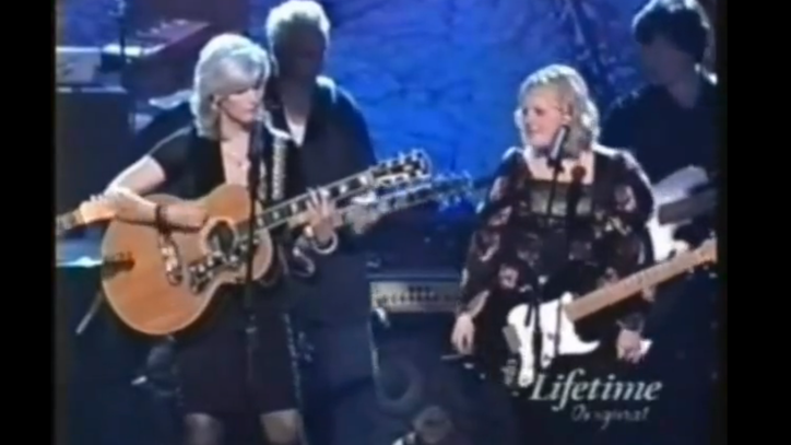 Flashback: See Sheryl Crow, Dixie Chicks Cover 'Honky Tonk Women'
