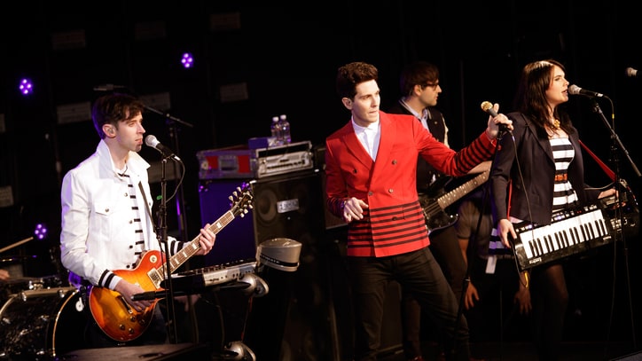 Cobra Starship Break Up