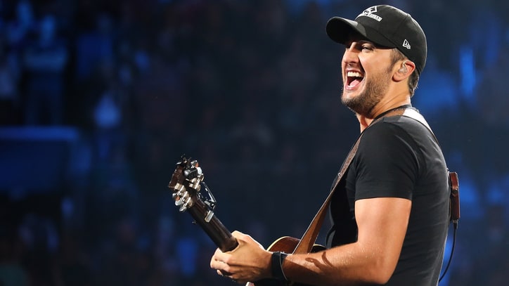 CMT's 'Artists of the Year' to Honor Luke Bryan, Sam Hunt
