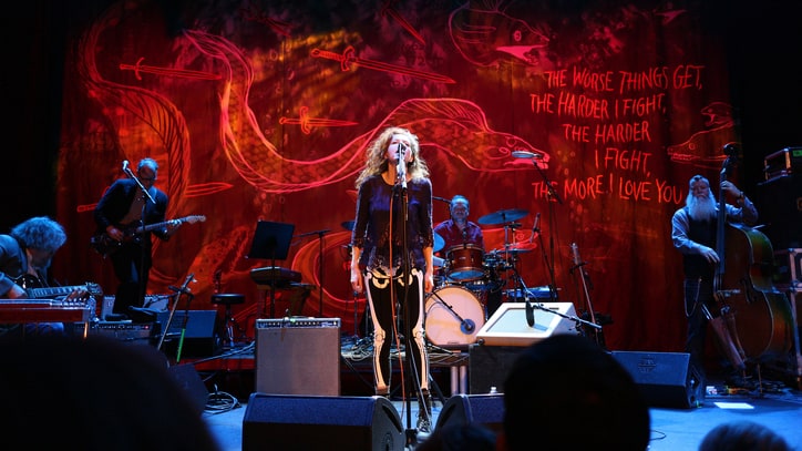 Neko Case Talks New Box Set, DIY Days, Getting Kicked Off Grand Ole Opry