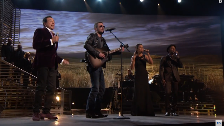 See Eric Church, Smokey Robinson Team Up at 'Shining a Light' Concert