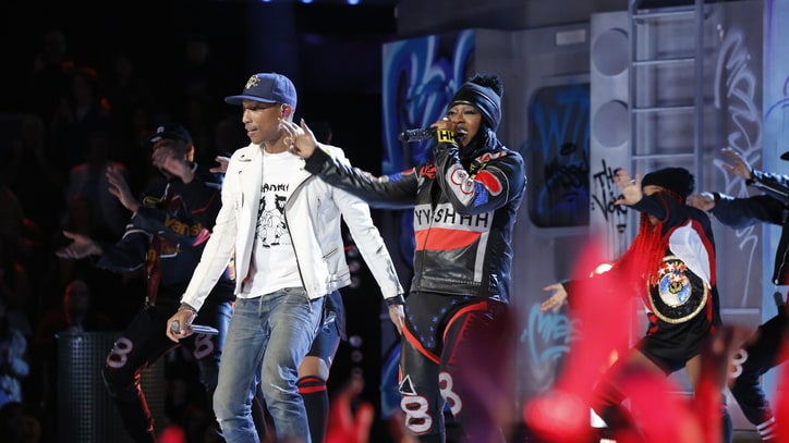 Missy Elliott, Pharrell Perform 'WTF' With Marionettes on 'The Voice'