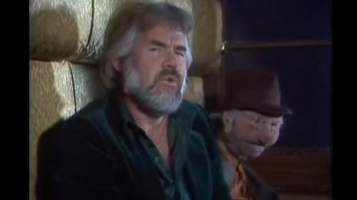 Flashback: See Kenny Rogers Perform 'The Gambler' on 'The Muppet Show'
