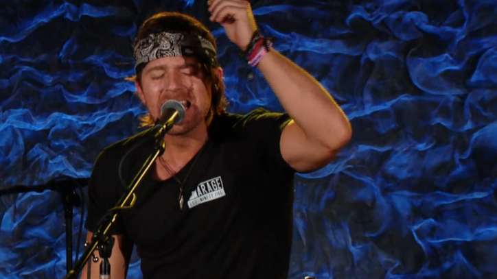 See Kip Moore's Raw 'Running for You' on 'Front and Center'
