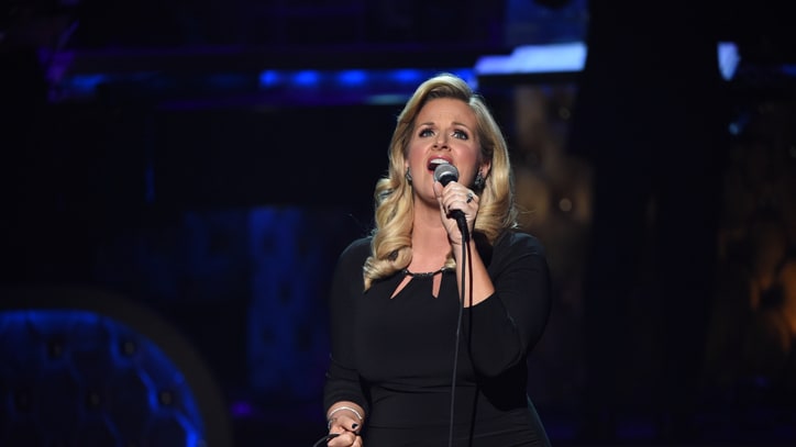 Trisha Yearwood to Play Jesus's Mother in 'Passion' TV Musical