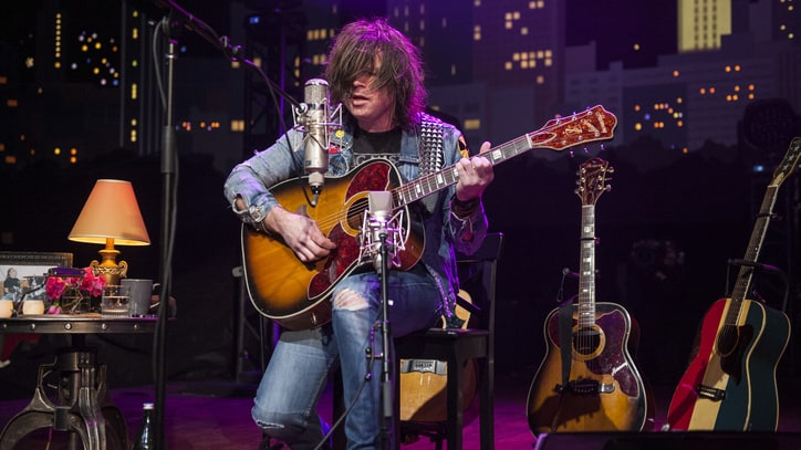 Watch Ryan Adams' Riveting 'Austin City Limits' Acoustic Set