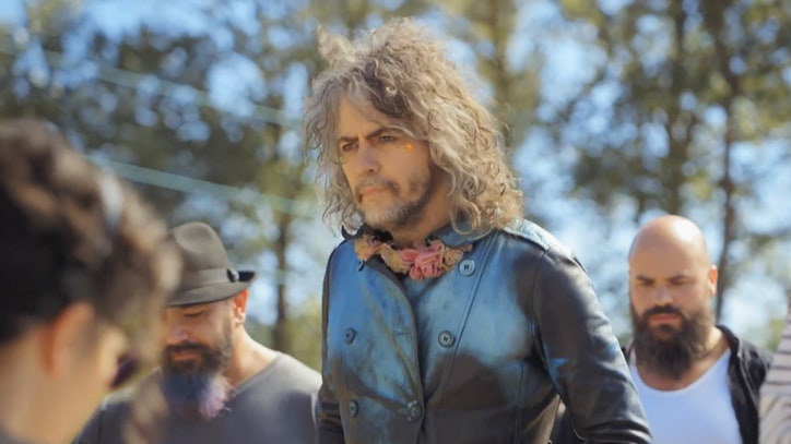 Watch Flaming Lips Split Into Warring Bands in 'Portlandia' Teaser