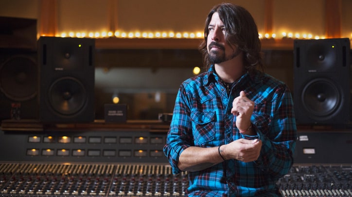 Foo Fighters, Weezer, Cage the Elephant: Fighting for the Future of Rock