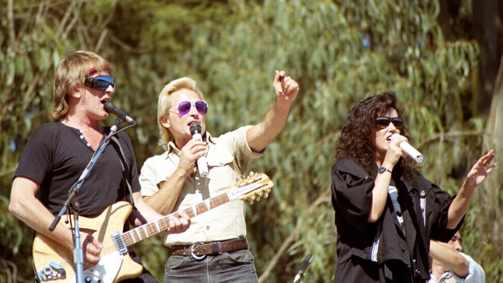 Marty Balin Remembers Paul Kantner: 'He and I Opened New Worlds'