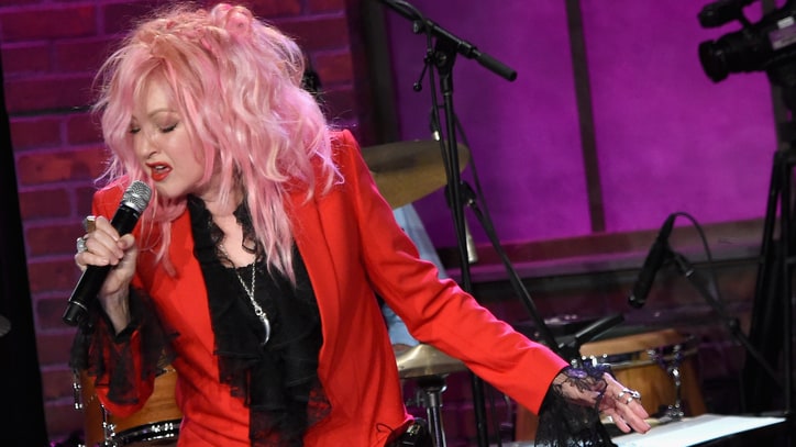 See Kelsea Ballerini, Ingrid Michaelson Sing 'Girls' With Cyndi Lauper