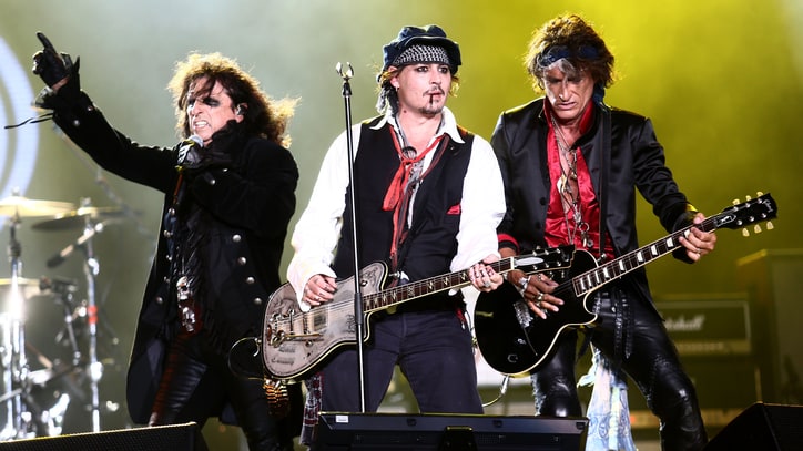 Alice Cooper Talks Hollywood Vampires' Grammys Gig, Lemmy Tribute