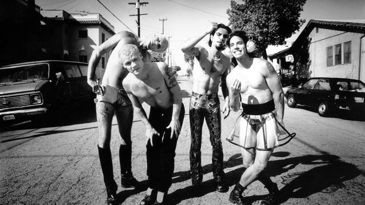 Hear Red Hot Chili Peppers' Lost, Navarro-Era 'Circle of the Noose'