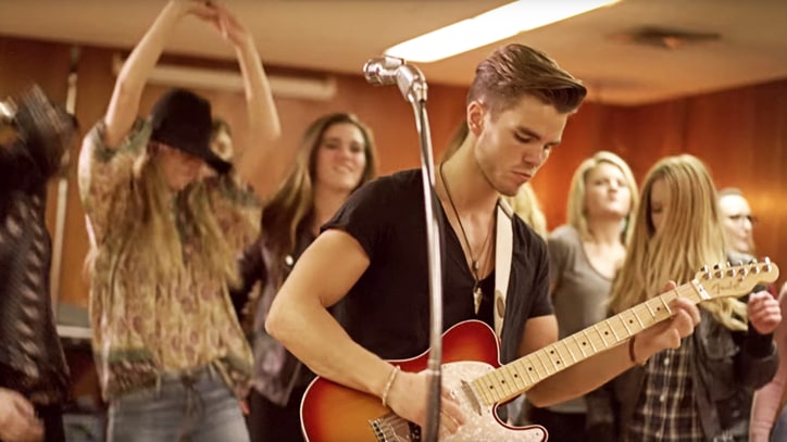 Watch Kaleo Storm Nashville Record Plant in First 'Vinyl' Soundtrack Video