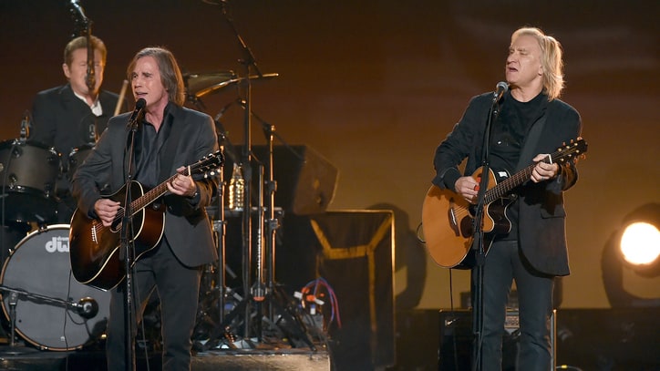 Eagles Members, Jackson Browne Lead Stirring Grammy Tribute to Glenn Frey