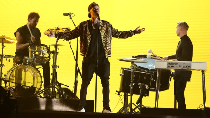 Justin Bieber, Jack U Transform 'Where Are U Now' at Grammys