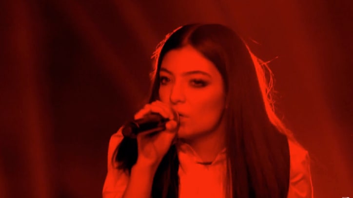 Watch Lorde's Moving David Bowie Cover at Brit Awards