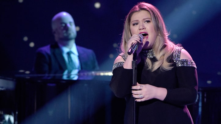 See Kelly Clarkson's Triumphant 'American Idol' Return