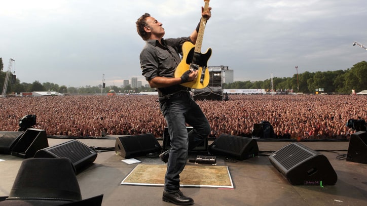 Attention, Christie: 8 Bruce Springsteen Songs That Scream 'Don't Endorse Trump'