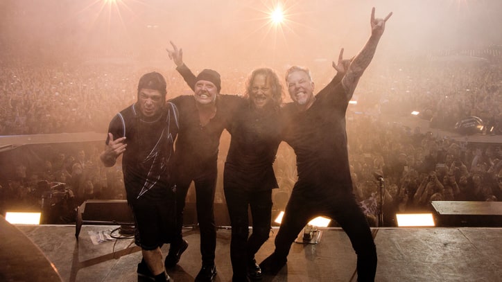 Metallica Tease 'In-Your-Face Year'