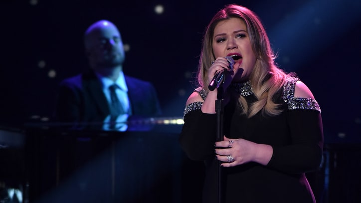 Kelly Clarkson: I Was Blackmailed by Label to Work With Dr. Luke