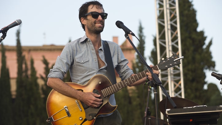 Hear Andrew Bird's Lush, Eerie New Song 'Roma Fade'