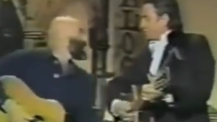 Flashback: Johnny Cash, Shel Silverstein Sing 'A Boy Named Sue'