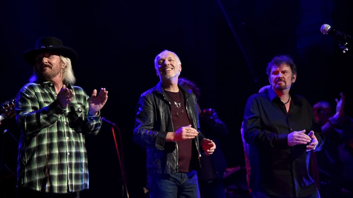 Lynyrd Skynyrd, Peter Frampton Plot Joint Summer Tour