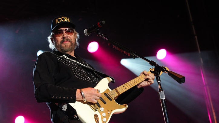 Hank Williams Jr., Chris Stapleton Anchor CMA Fest Lineup