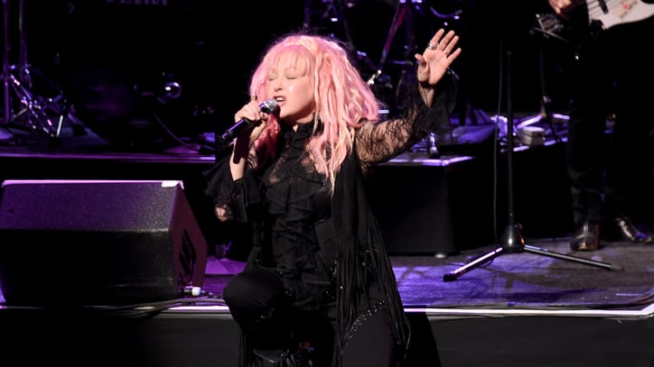 Cyndi Lauper to Play Country Classics on 'Detour' Tour