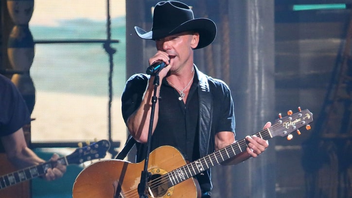 Hear Kenny Chesney's Plea to Unplug the 'Noise'