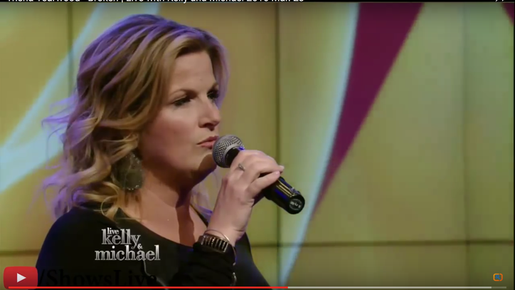 See Trisha Yearwood Sing Soaring 'Broken' From 'The Passion'