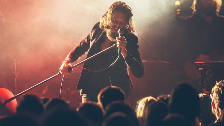 Watch Father John Misty's Steamy Cover of Rihanna's 'Kiss It Better'