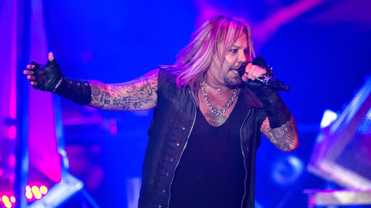 Vince Neil Cited for Battery in Las Vegas Scuffle