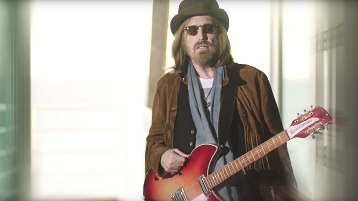 Watch Tom Petty, 'Bob Dylan' Fight Over Rosanna Arquette