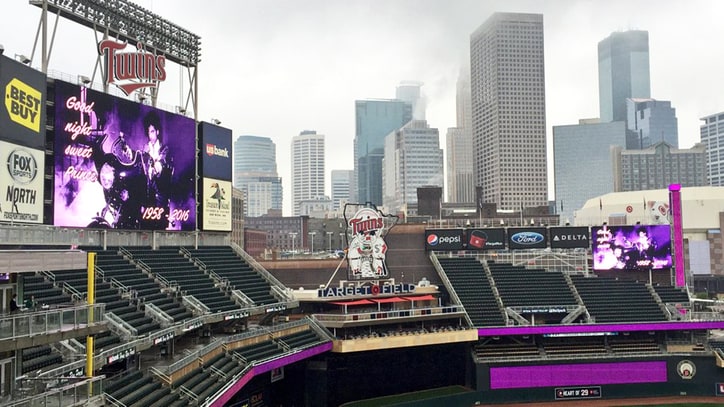 Minnesota Twins Pay Tribute to Prince With Purple-Lit Stadium