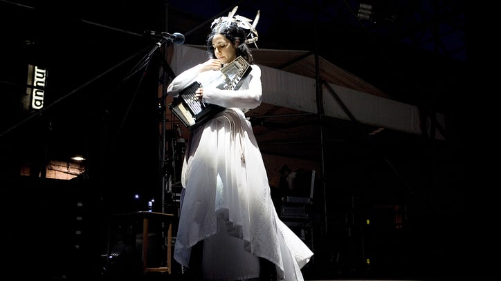 PJ Harvey Sets First U.S. Concerts in Five Years