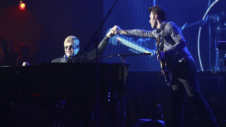 Elton John Plays Impromptu 'Nashville' Concert: The Ram Report